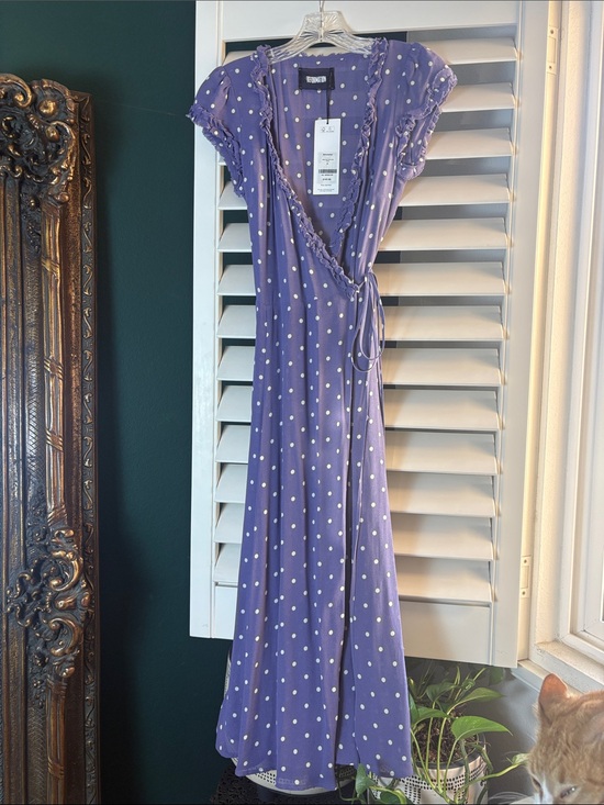 Reformation Dresses & Skirts - Reformation Lavender Polka Dot Wrap Midi Dress, size Small